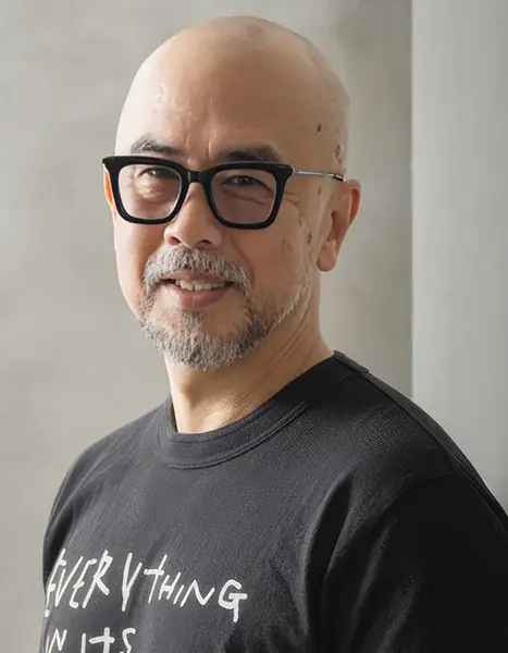 安田雅彦氏（顧問）の写真